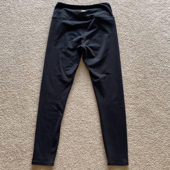 Maurices Yogas - Picture 2 of 4